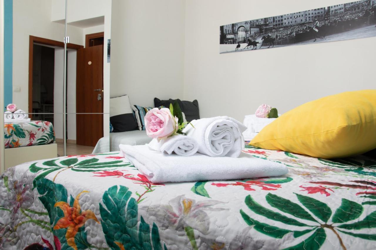 B&B Le Camere Di Livia Siena Exteriör bild